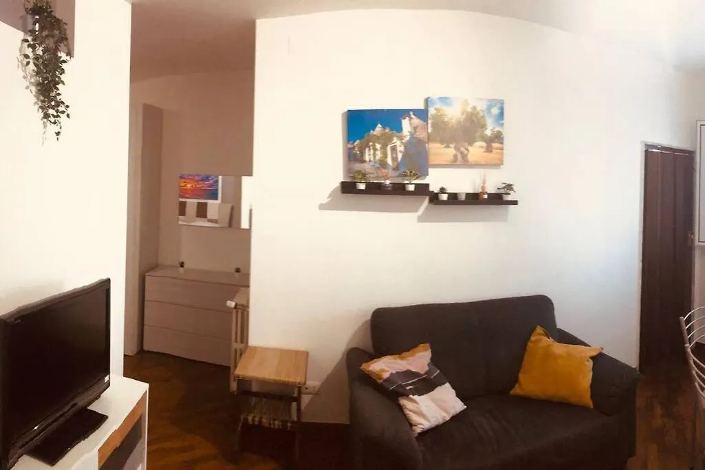Apartamento Appartamento In Zona Centrale A Uso Esclusivo Bari