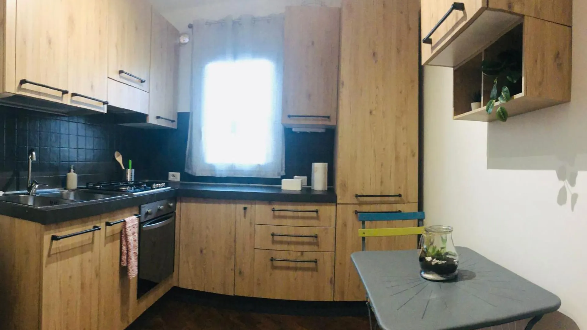 Appartamento In Zona Centrale A Uso Esclusivo Bari Apartamento
