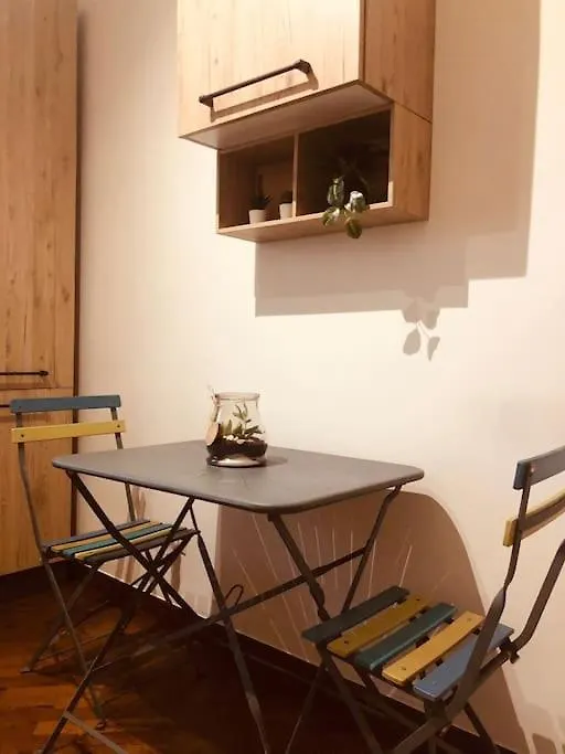 Daire Appartamento In Zona Centrale A Uso Esclusivo Bari İtalya